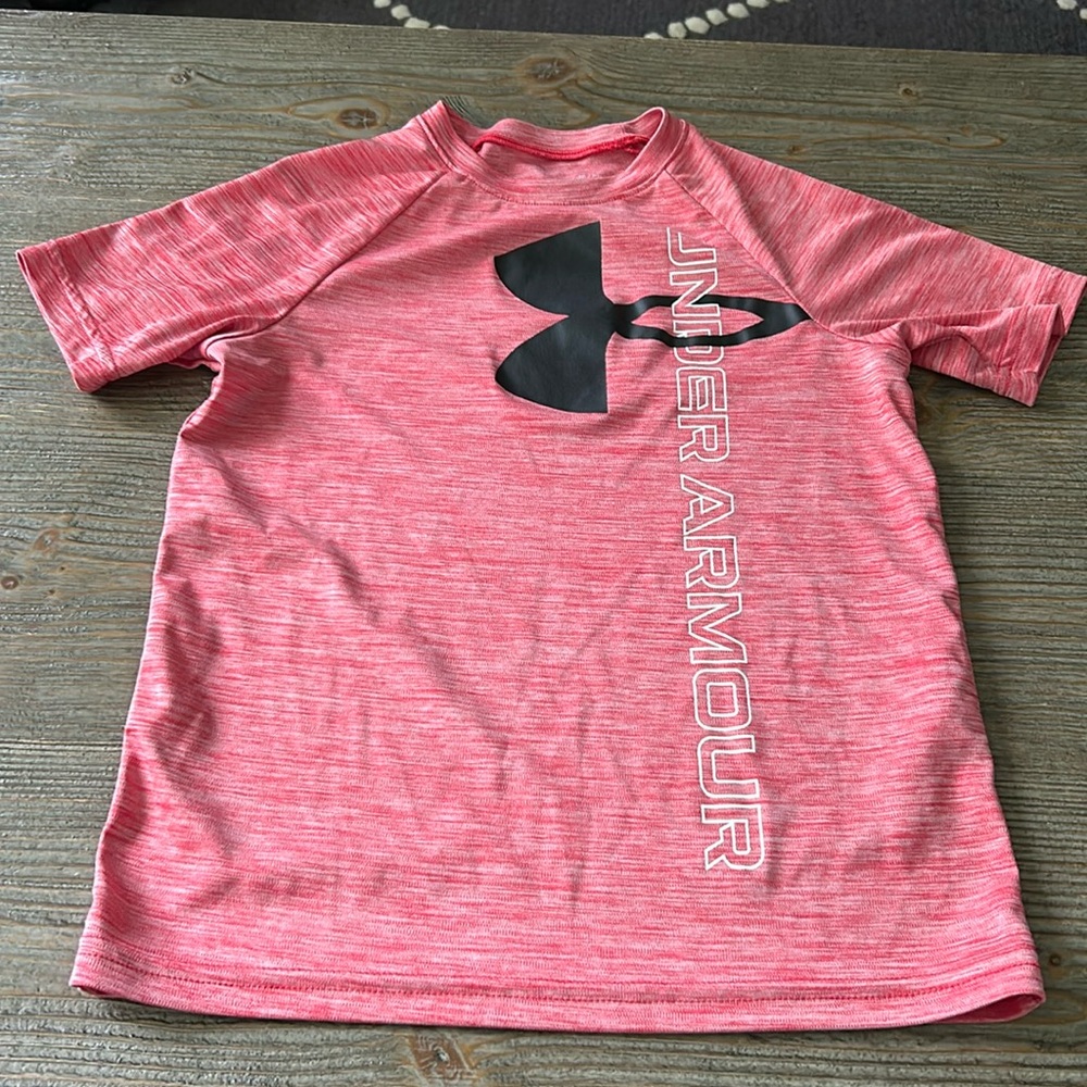 Tee